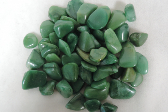 Trommelsteine Jade (Größe S)  7,50€