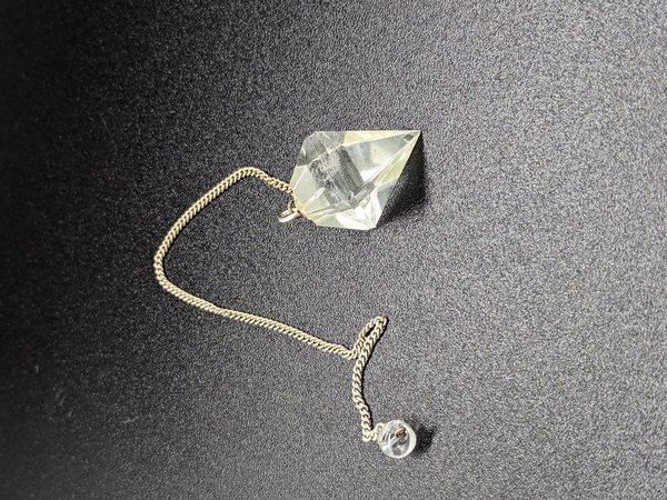 Bergkristall Pendel ca. 2,5 cm
